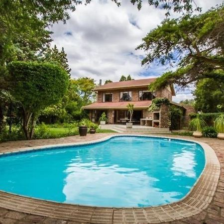 10 Steyn Oudtshoorn Exterior photo